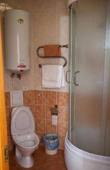 Стандартный двухместный номер с 2 отдельными кроватями в Гостинице Колос
